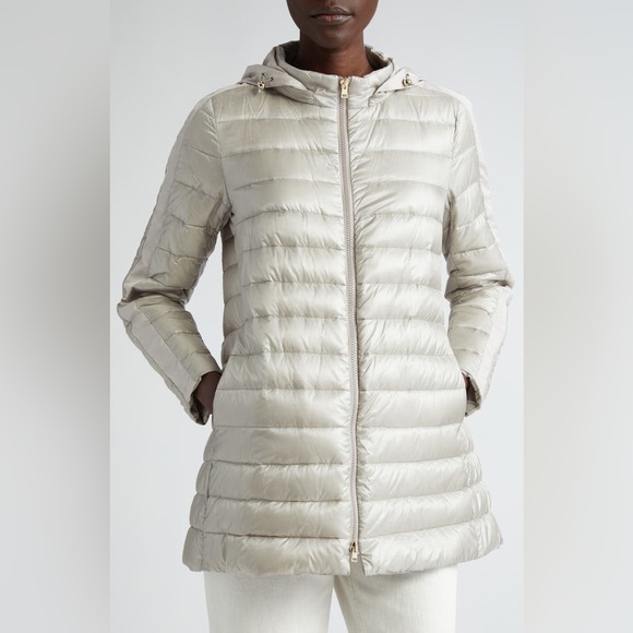 Herno Hooded Quilted Ultralight Nylon Down Feather Puffer Coat - Picture 14 of 15